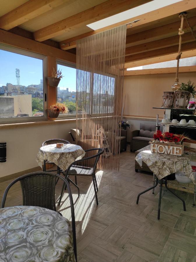 Home Dolce Luna Castelvetrano Luaran gambar
